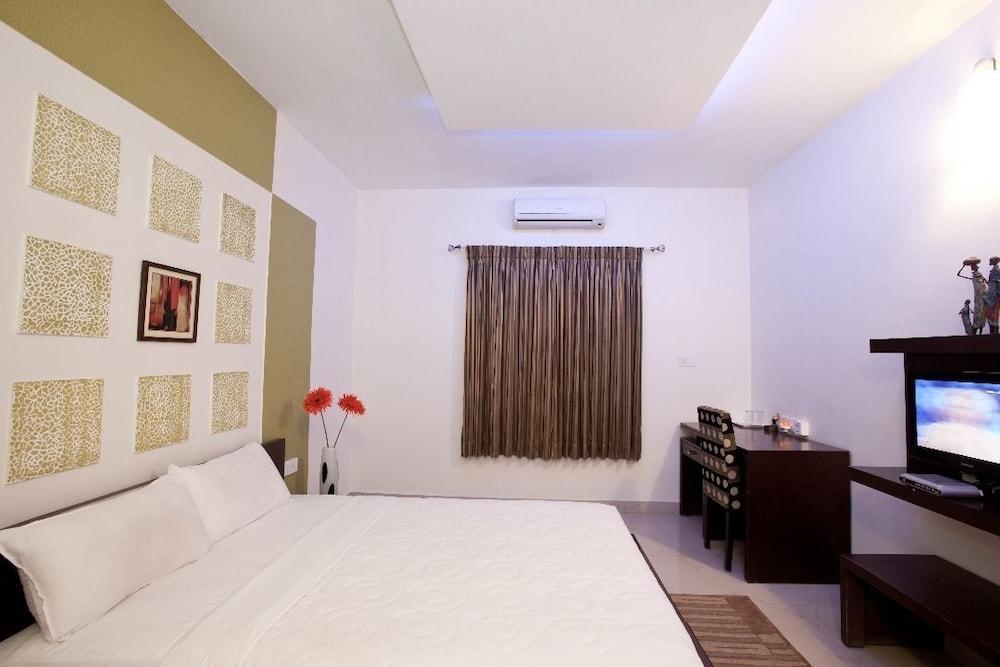 Capital O 16324 Niche Suites Bangalore Ngoại thất bức ảnh