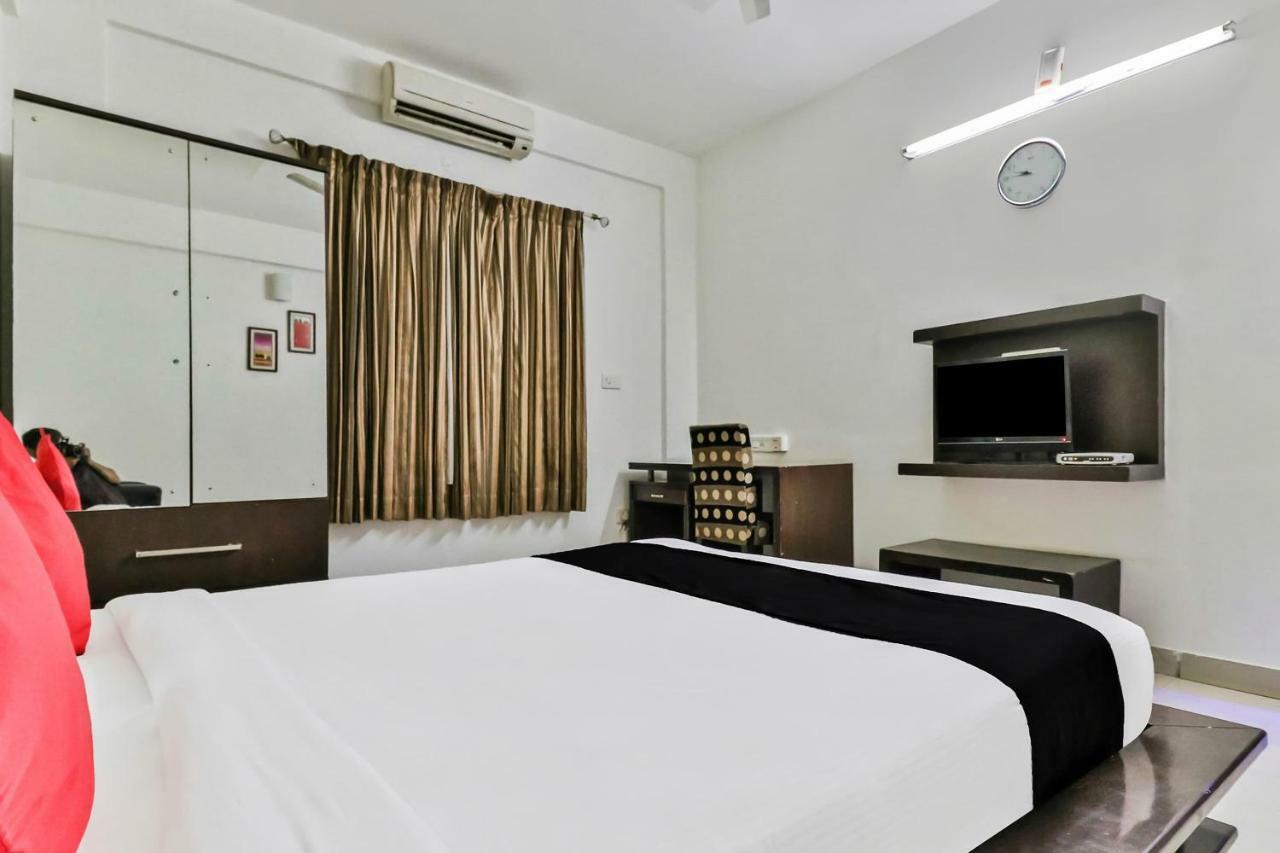 Capital O 16324 Niche Suites Bangalore Ngoại thất bức ảnh
