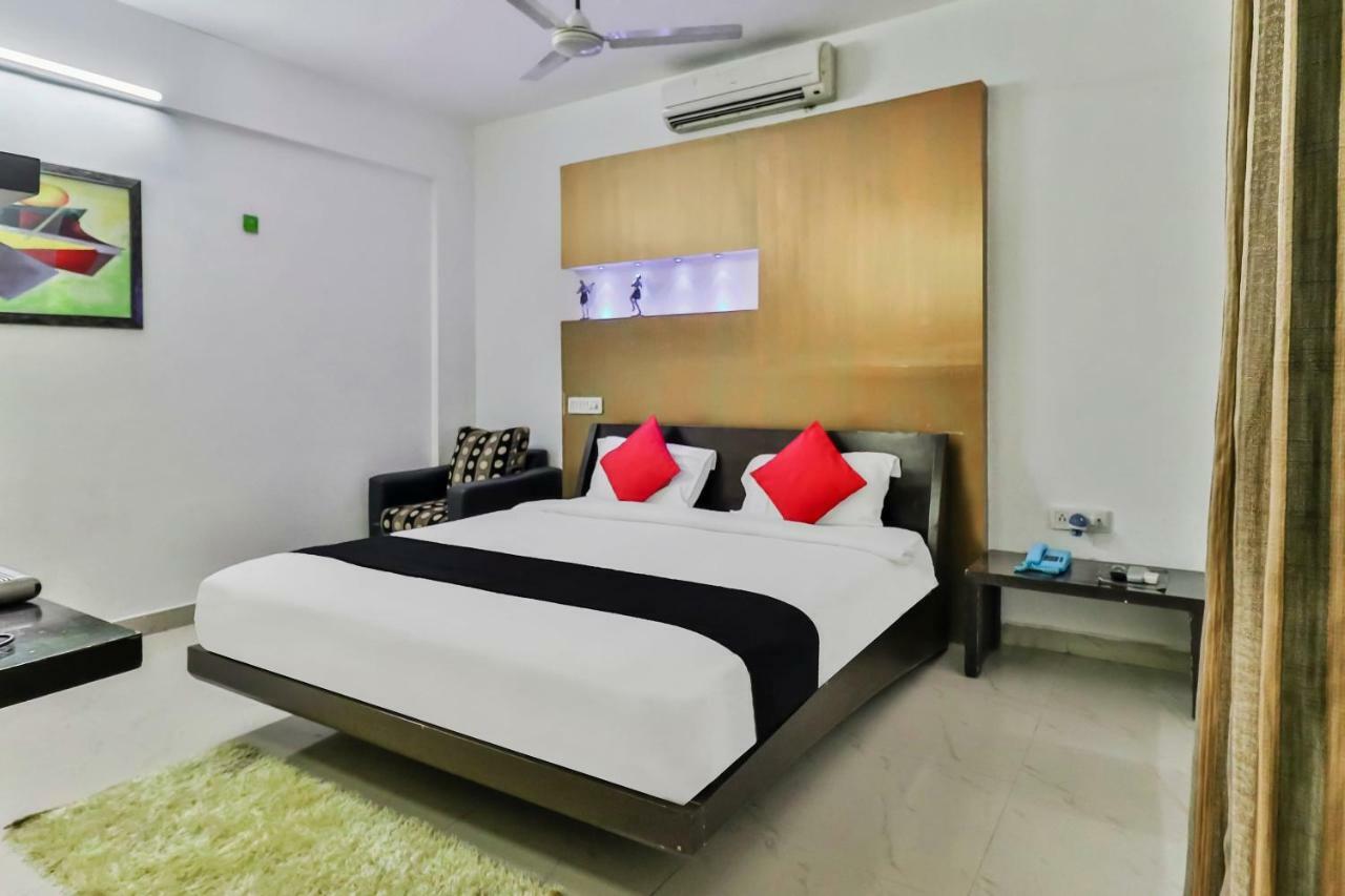 Capital O 16324 Niche Suites Bangalore Ngoại thất bức ảnh